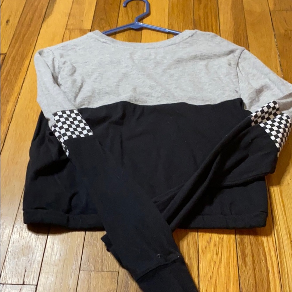 Cropped tshirt - Picture 2 of 3